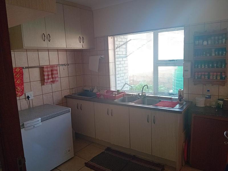 3 Bedroom Property for Sale in Stilbaai Wes Western Cape